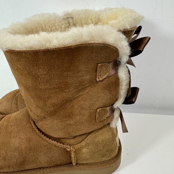 Ugg Bailey Brown Bow Boots Women's Size 7 USA - Picture 6 of 11
